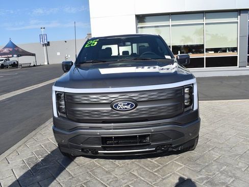 Used 2025 Ford F150 Lightning Lariat AWD/4WD image 37