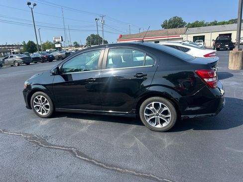 Used 2019 Chevrolet Sonic LT w/ RS Package FWD image 8