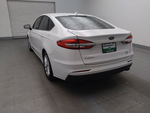 Used 2019 Ford Fusion SE FWD image 6