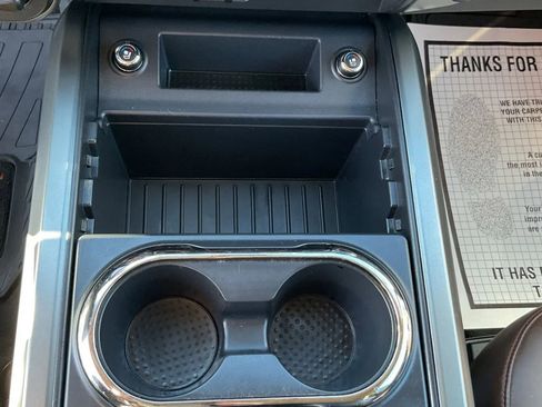 Used 2019 Nissan Titan Platinum Reserve w/ Platinum Utility Package image 33