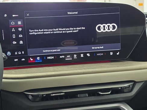 New 2025 Audi Q5 Prestige image 20