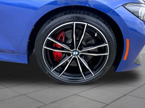 Used 2024 BMW 330i xDrive Sedan w/ M Sport Package AWD/4WD image 10