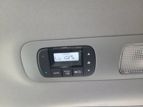 Used 2023 Honda Odyssey EX-L image 28