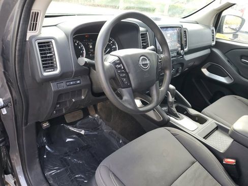 Used 2023 Nissan Frontier SV w/ Tow Package image 15
