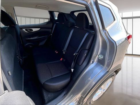 Used 2020 Nissan Rogue Sport S w/ Appearance Package FWD image 26