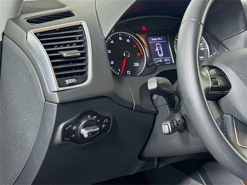 Used 2015 Audi Q5 2.0T Premium image 20