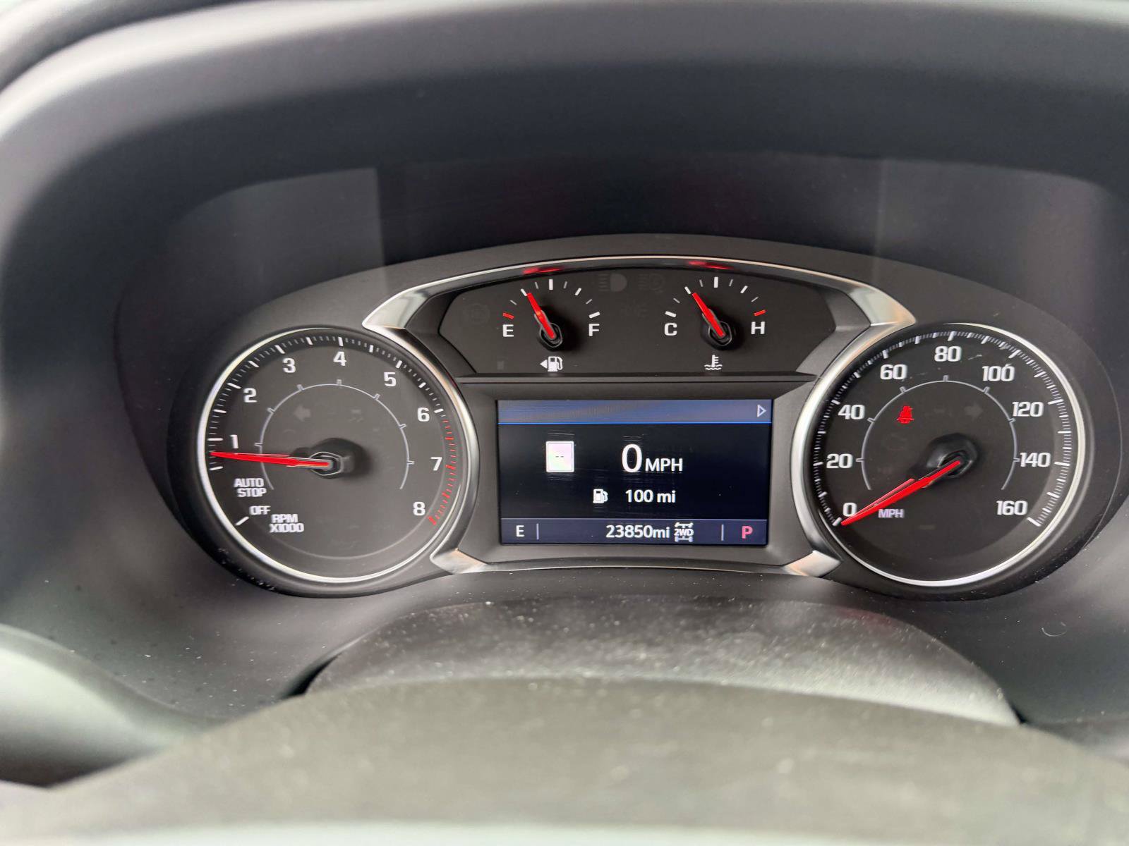 Used 2023 GMC Acadia SLT AWD/4WD image 27