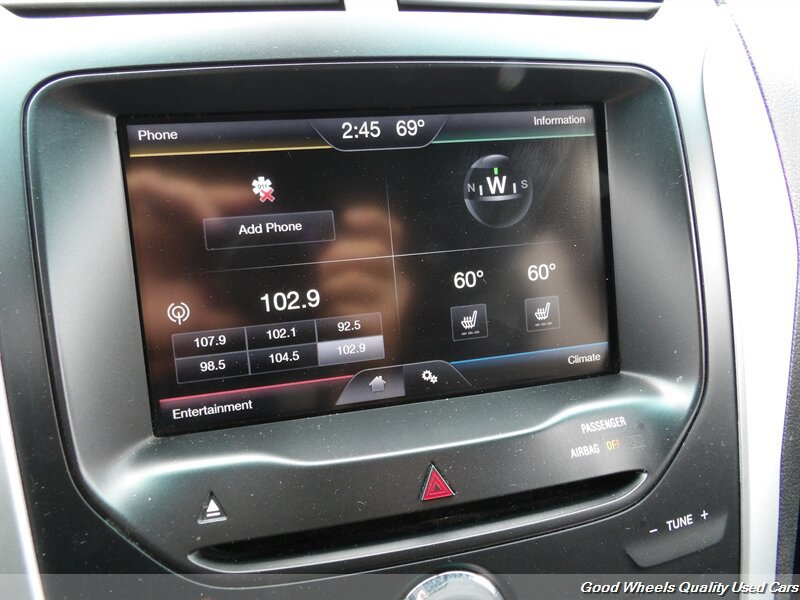 Used 2015 Ford Explorer XLT w/ Equipment Group 202B FWD image 17