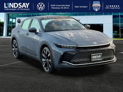 Used 2025 Toyota Crown Platinum