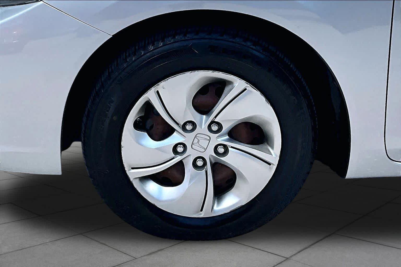 Used 2013 Honda Civic LX image 11
