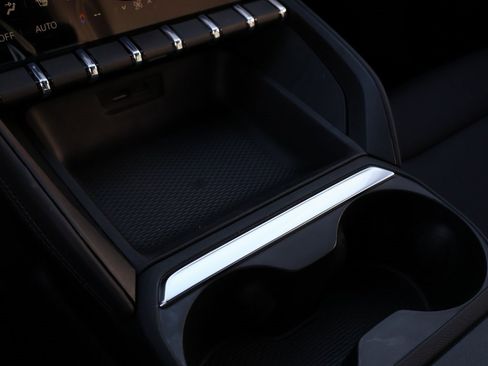 New 2026 GMC Terrain Elevation w/ Elevation Premium Package image 32