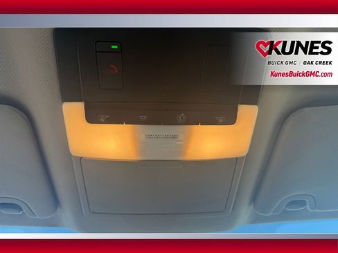 Used 2025 Nissan Altima 2.5 SV image 19