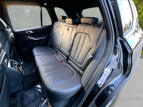 Used 2022 BMW X5 xDrive40i image 24