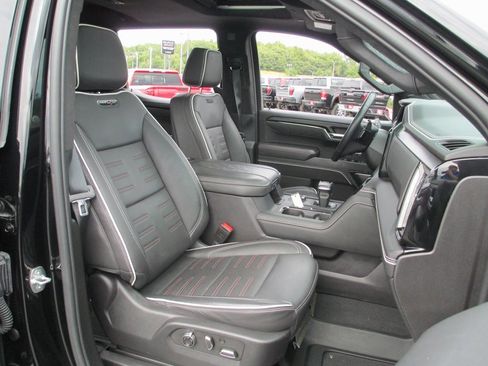 Certified 2024 GMC Sierra 1500 AT4X image 25