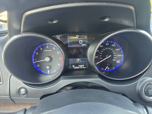 Used 2019 Subaru Outback 3.6R Limited AWD/4WD image 26