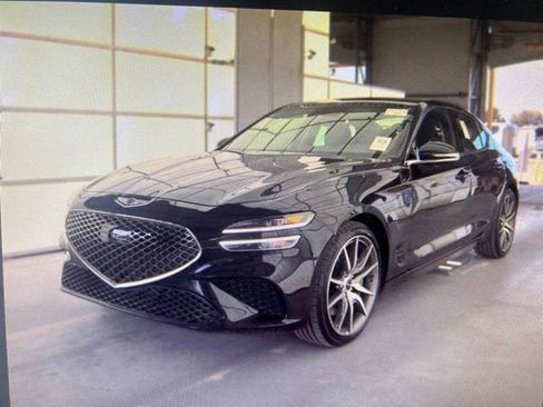 Used 2026 Genesis G70 2.5T RWD image 2