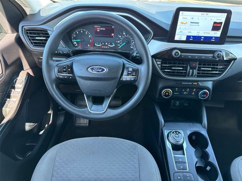 Certified 2022 Ford Escape SE image 22