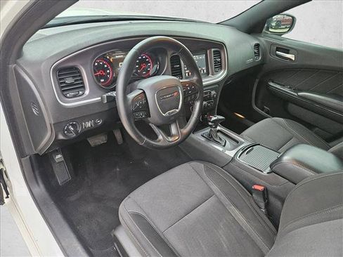Used 2020 Dodge Charger SXT w/ Blacktop Package RWD image 14