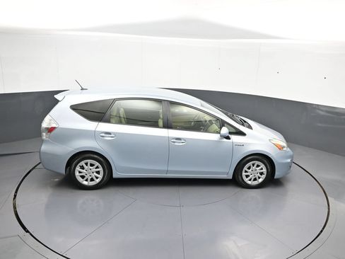 Used 2012 Toyota Prius V Three FWD image 36