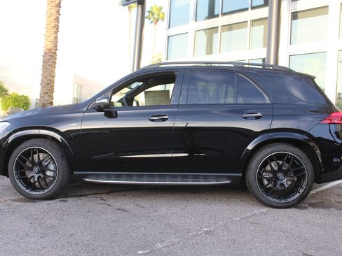 New 2026 Mercedes-Benz GLE 53 AMG 4MATIC image 3
