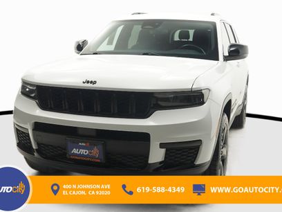 Used 2022 Jeep Grand Cherokee L Laredo