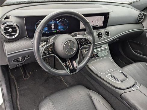 Used 2022 Mercedes-Benz E 450 4MATIC Sedan image 12