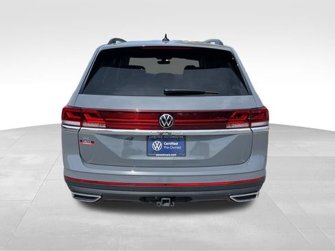 Used 2026 Volkswagen Atlas SE w/ Panoramic Sunroof Package FWD image 7