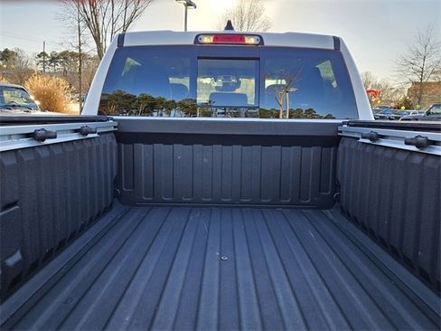 Used 2025 RAM 1500 Limited image 7