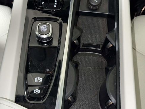 Used 2025 Volvo XC60 T8 Plus w/ Climate Package image 23