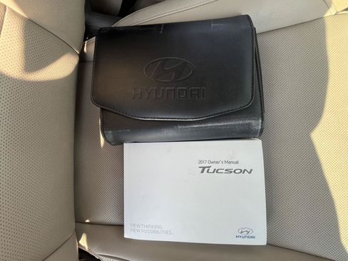 Used 2017 Hyundai Tucson Limited FWD image 34