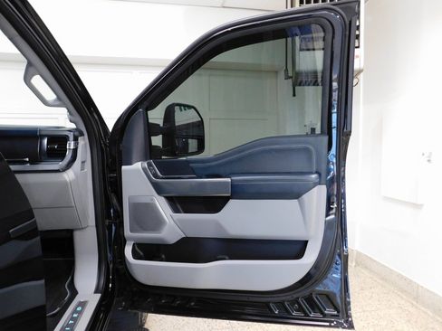 Used 2023 Ford F250 Limited w/ FX4 Off-Road Package image 94