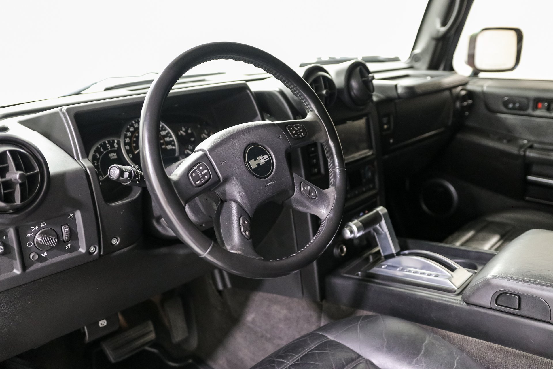 Used 2005 HUMMER H2 w/ Preferred Equipment Group AWD/4WD image 10
