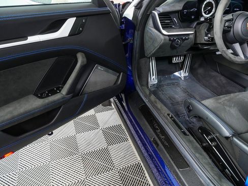 Certified 2023 Porsche 911 Dakar image 8