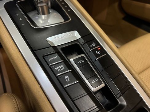 Used 2013 Porsche Boxster image 38