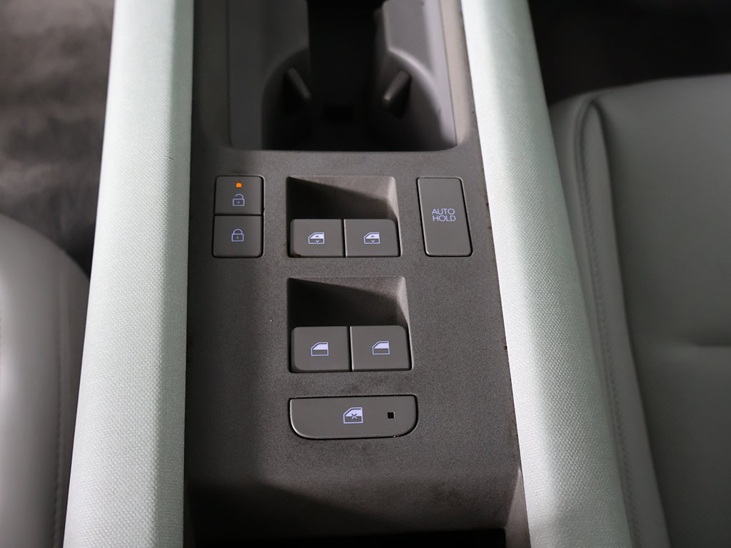 Used 2024 Hyundai Ioniq 6 SEL RWD image 43