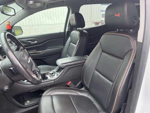 Used 2021 GMC Acadia AT4 w/ Technology Package AWD/4WD image 11