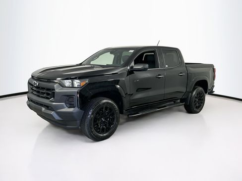 Used 2026 Chevrolet Colorado W/T w/ WT Custom Package RWD image 1