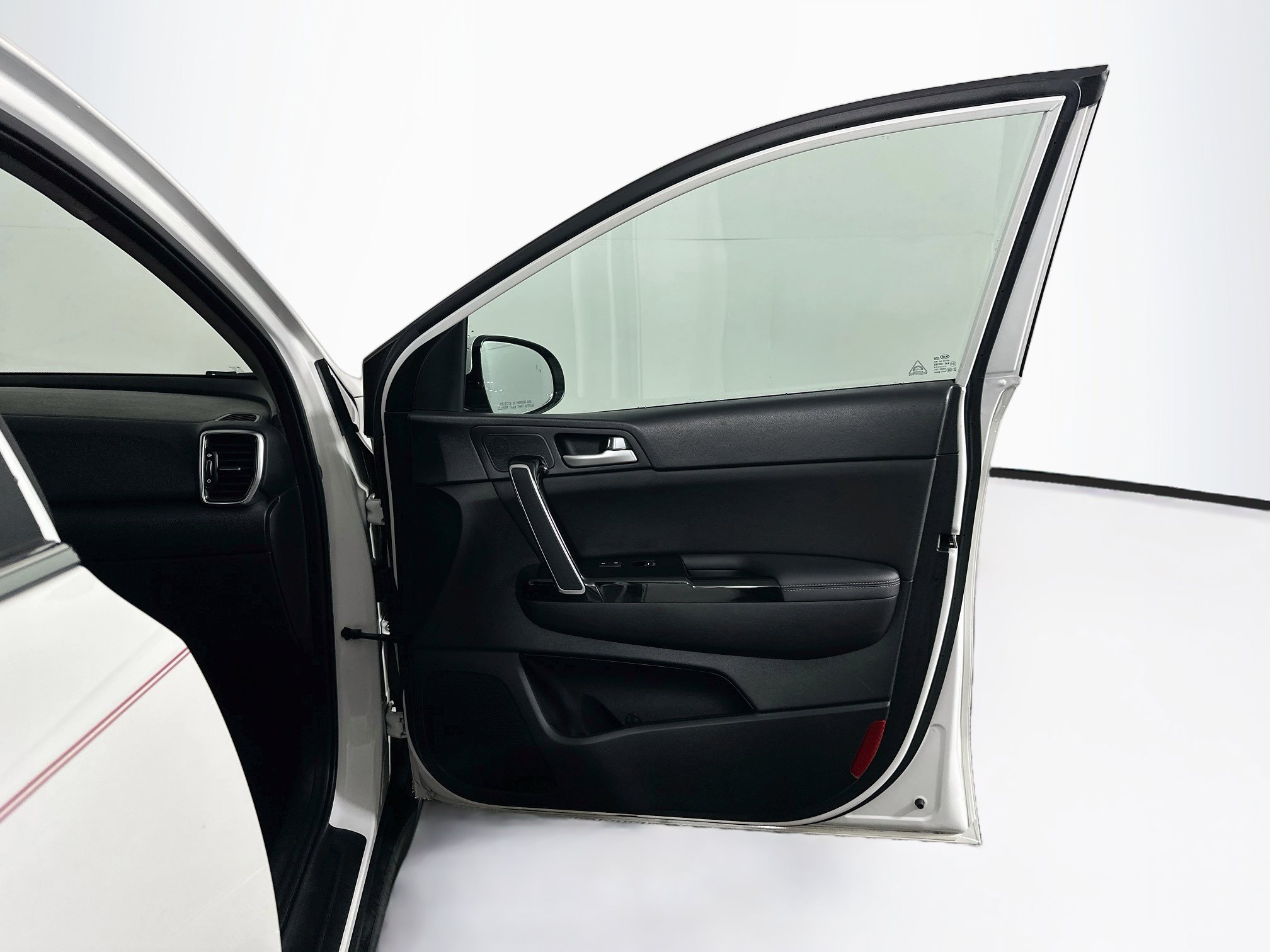 Used 2020 Kia Sportage EX FWD image 31