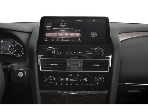 Used 2022 Nissan Armada Platinum w/ Captain's Chairs Package RWD image 5