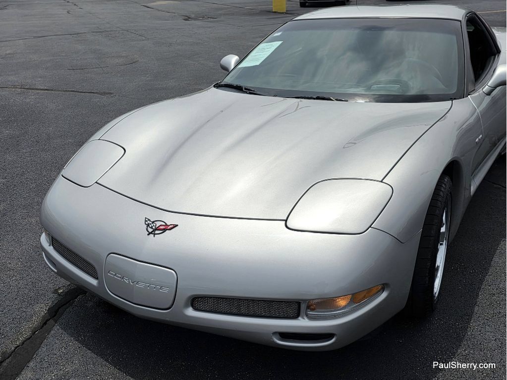 Used 2004 Chevrolet Corvette Z06 w/ Memory Package RWD image 24