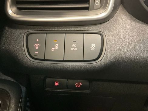 Used 2016 Kia Sorento EX w/ EX Touring Package image 16