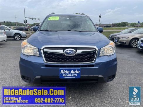 Used 2015 Subaru Forester 2.5i Premium AWD/4WD image 2