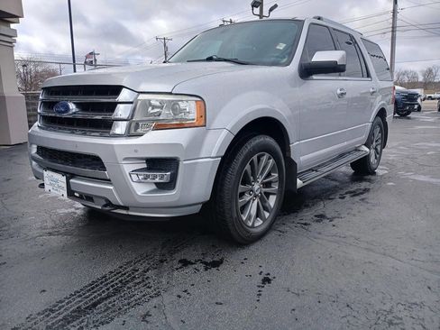 Used 2016 Ford Expedition Limited image 3