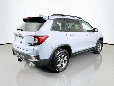 Used 2022 Honda Passport TrailSport image 7