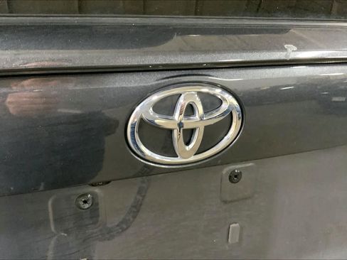 Used 2023 Toyota RAV4 LE image 31