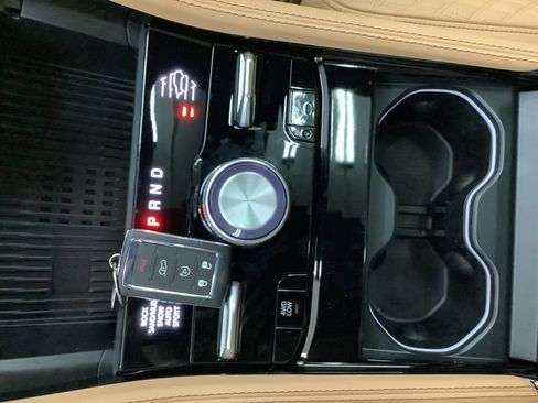 New 2026 Jeep Grand Cherokee L Summit image 23