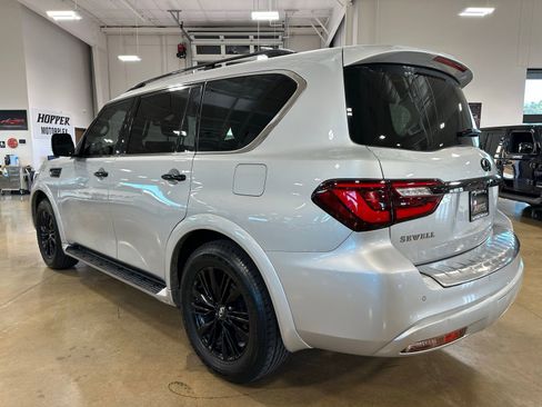 Used 2022 INFINITI QX80 Luxe w/ Cargo Package image 5
