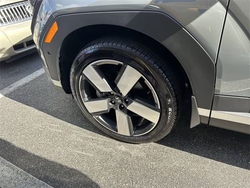 New 2026 Hyundai Santa Fe Limited image 32