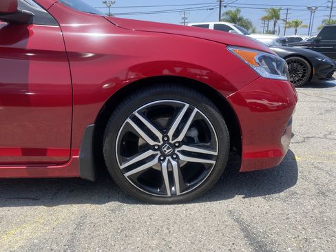 Used 2016 Honda Accord Sport image 27