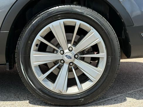 Used 2019 Ford Explorer Limited w/ Class III Trailer Tow Package FWD image 27